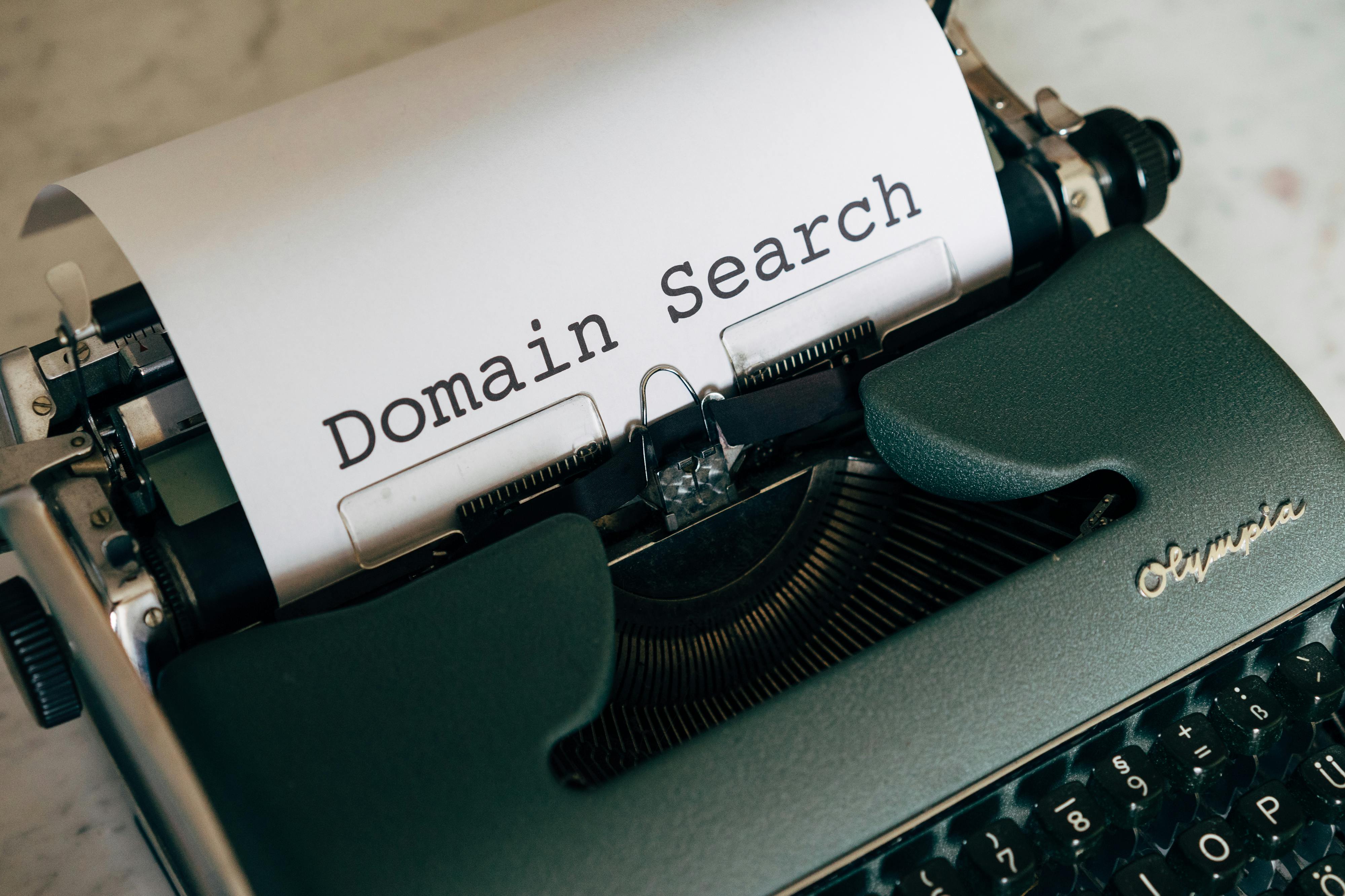 Choosing a Domain Name That Fits Your Brand